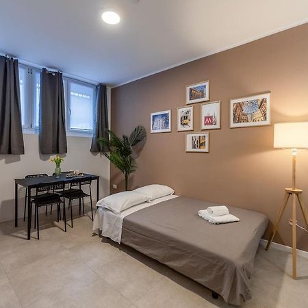Apartamento Authentic Private Flat 2 Min From Navigli Milán Exterior foto