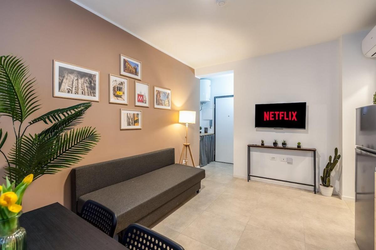 Apartamento Authentic Private Flat 2 Min From Navigli Milán Exterior foto